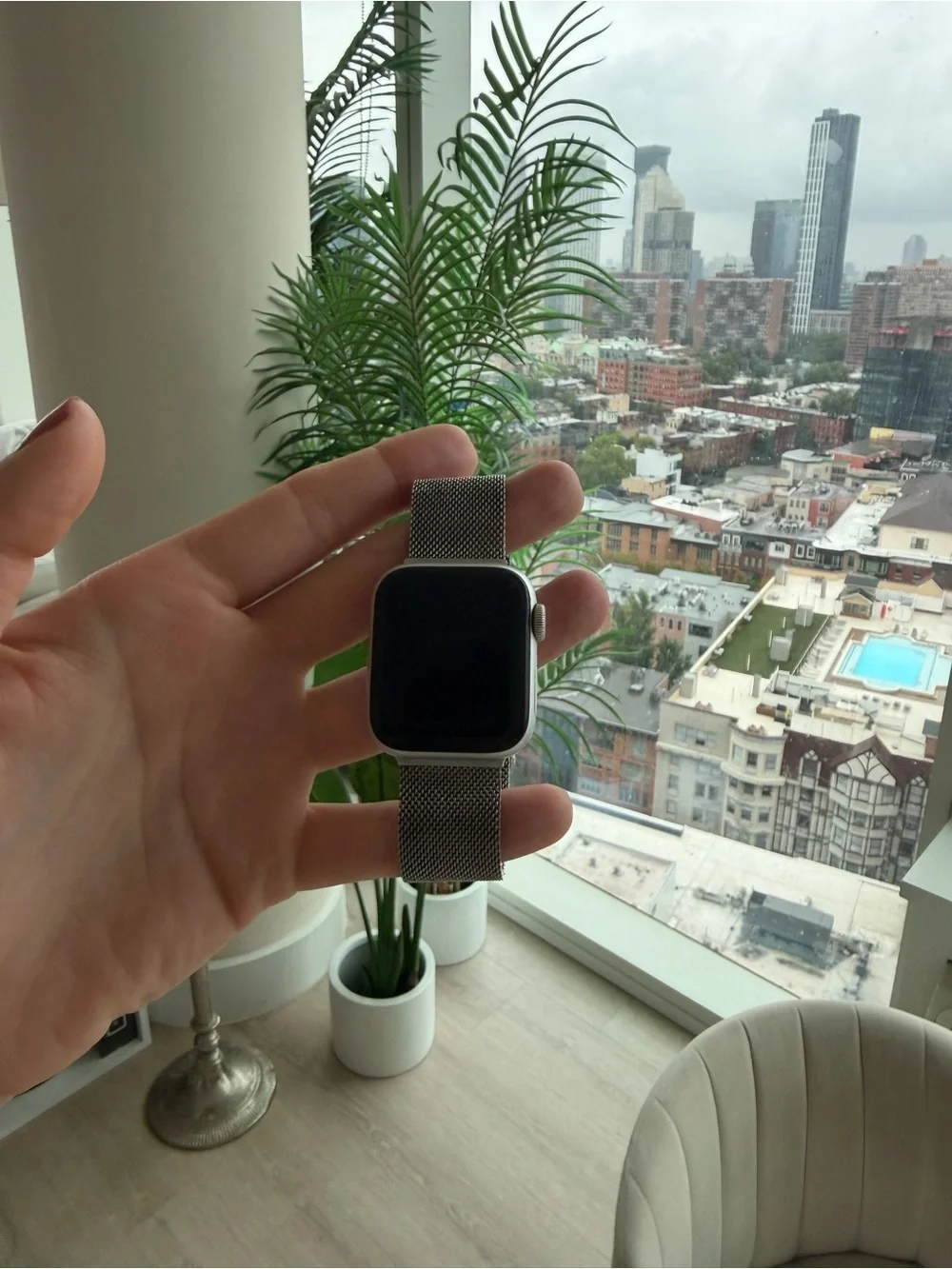 Silver Apple Smartwatch SE 41mm